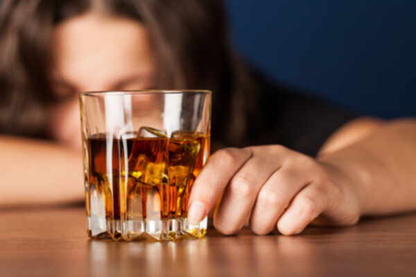 Principales señales de drunkorexia