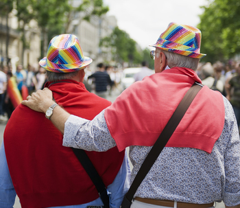 Ser anciano y gay: una doble discriminación