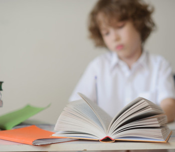 ¿Qué es y cómo tratar la dislexia en niños?