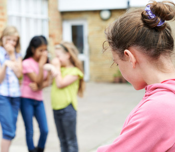 Stop Bullying: 7 Soluciones para el acoso escolar