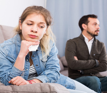 9 Señales que indican que tus padres son tóxicos: ¿Qué secuelas tiene y cómo afrontarlo?