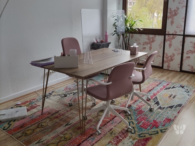 Despacho - Mesa y sillas :) 