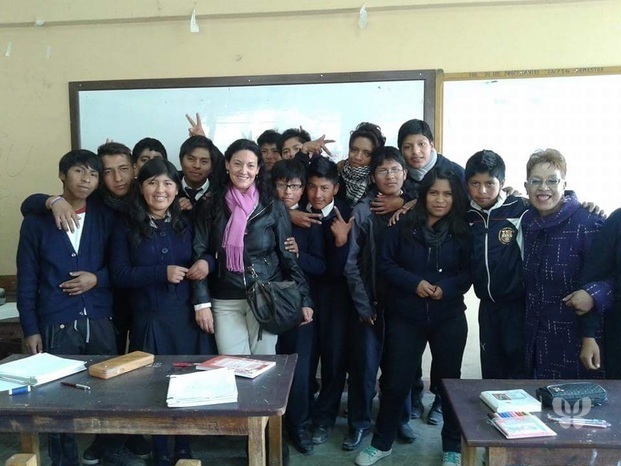 Unidad educativa de El Alto. Bolivia.